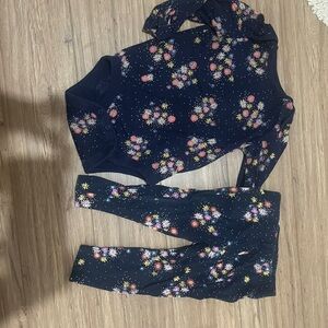 GAP Navy Baby Outfit with Floral and Star Patterns